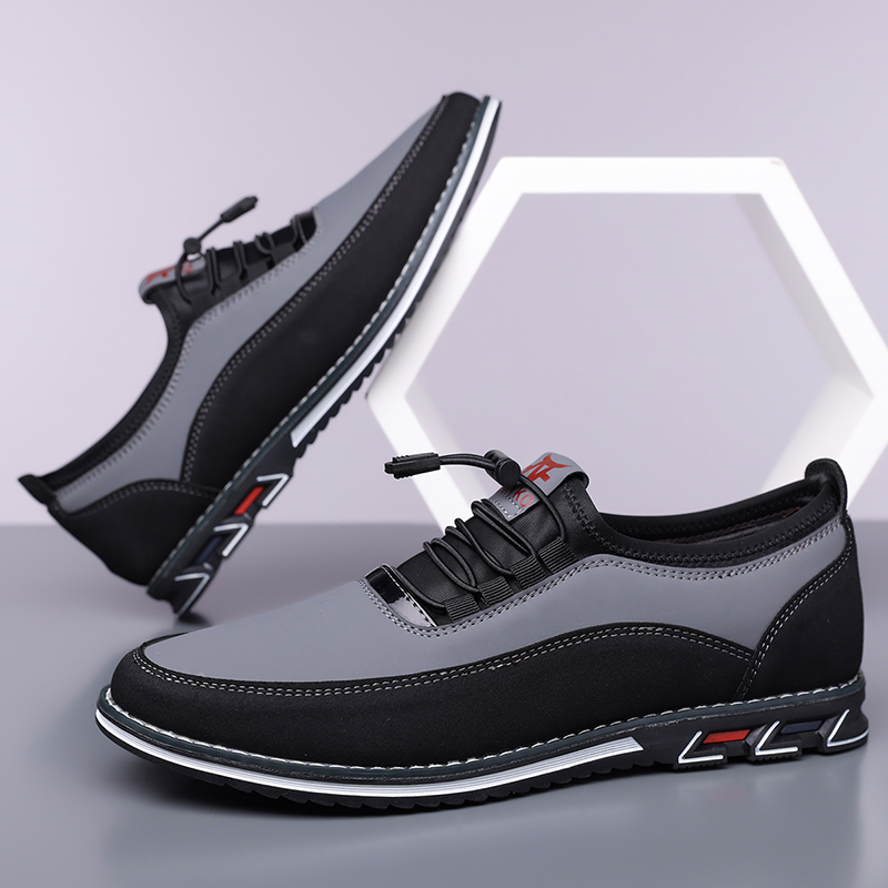 Hudson Barefoot Sneakers